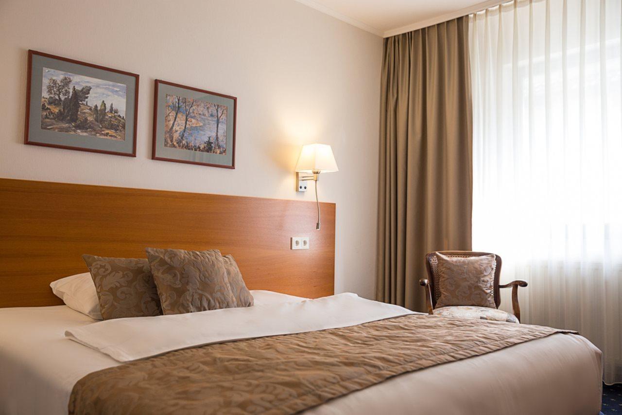 Hotel Brunnenhof Hanau Buitenkant foto