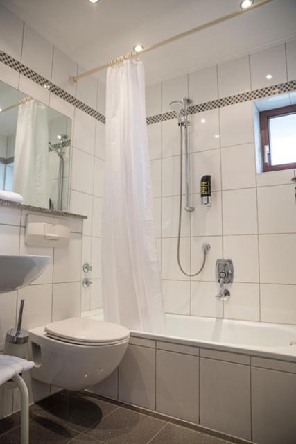 Hotel Brunnenhof Hanau Buitenkant foto